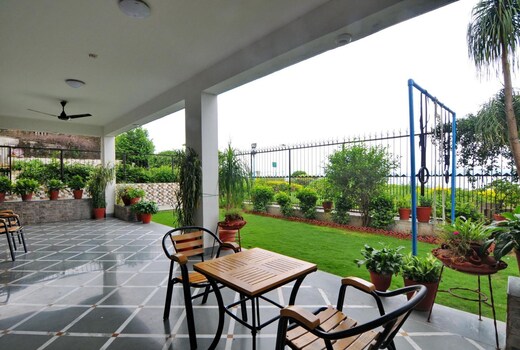 Lago Villa | Rooms & Chef