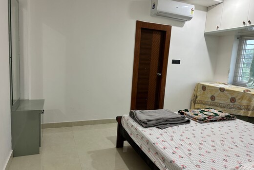 Independent floor for rent in Hyderabad