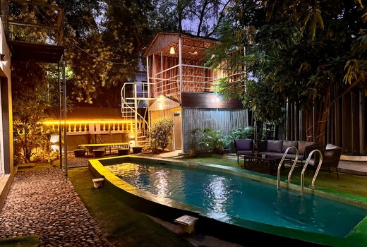 Chanda House