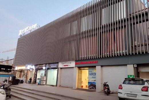 Main gallery