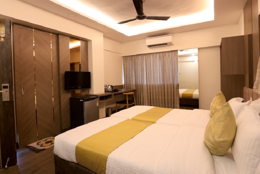 Hotel Surya Prakash