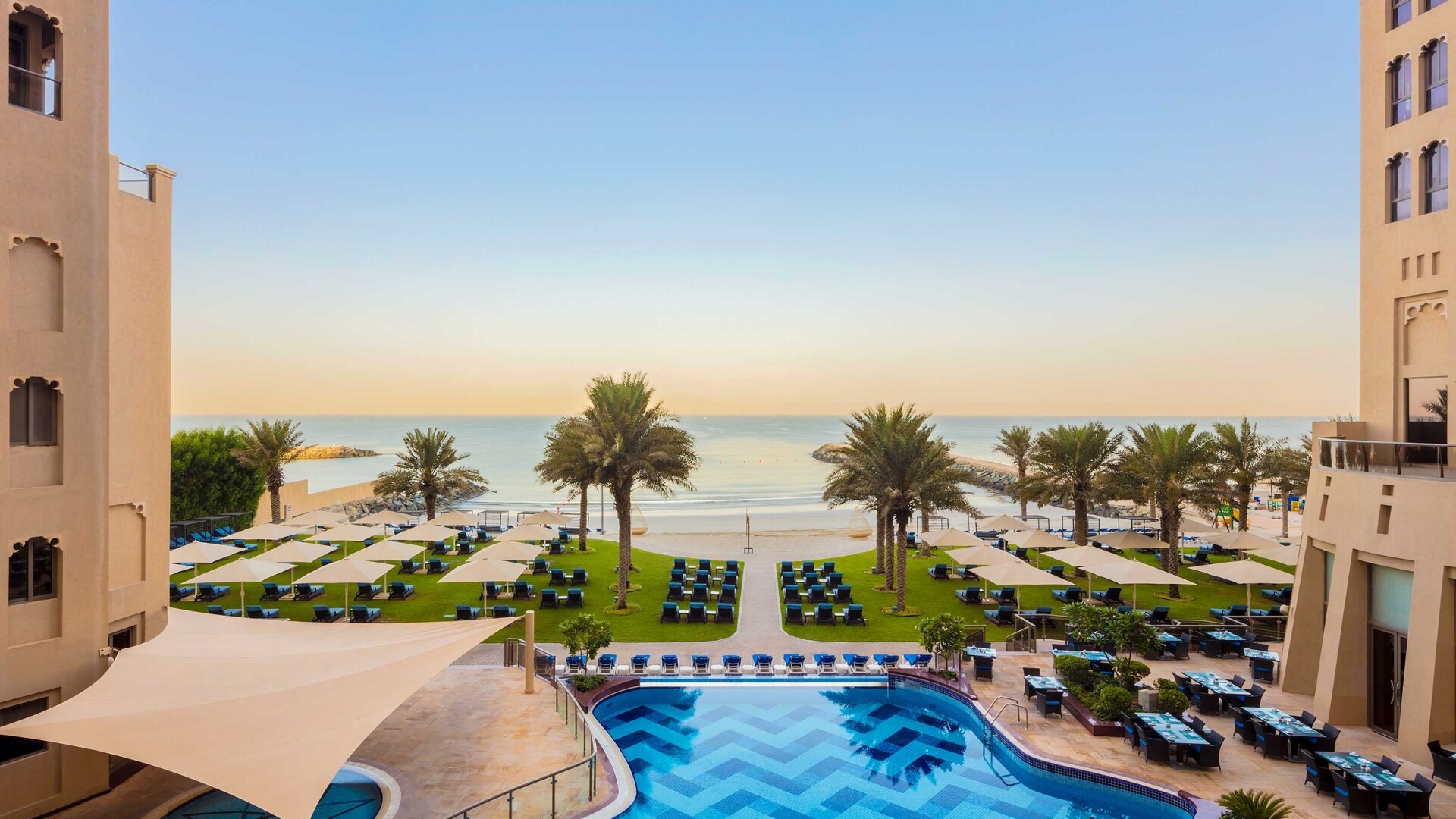 BAHI AJMAN PALACE HOTEL