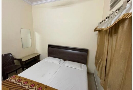 Hotel Bhagirath