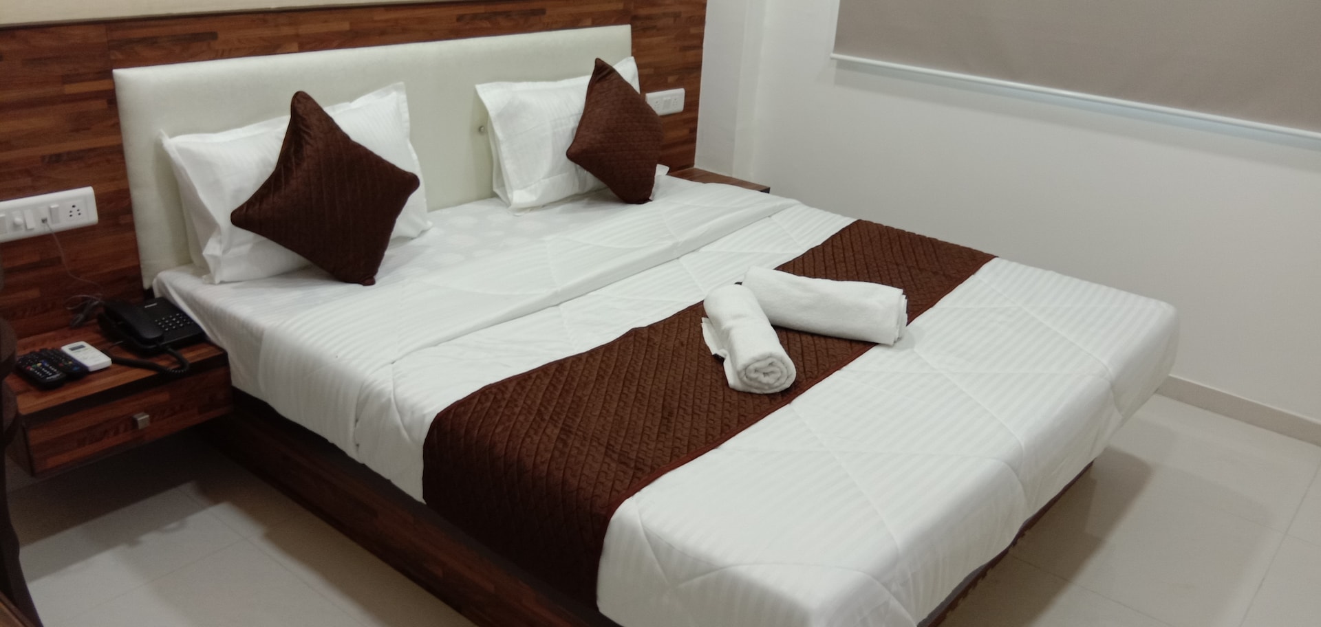 Hotel Ashish Ahemdabad