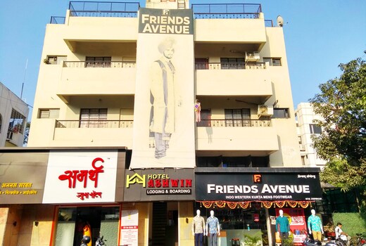 Hotel Ashwin Lodging & Boarding
