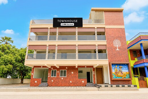 Townhouse MK University Bus Terminal Madurai Formerly Aca Elite