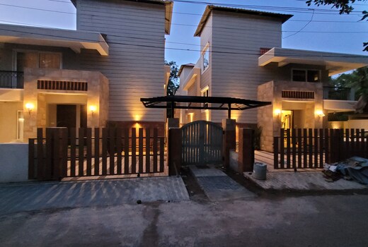 White Sands Villas