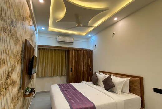 Legend Royal Suites Hotel