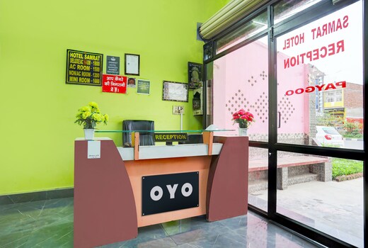 Hotel O by OYO SAMRAT HOTEL