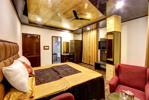 Manali Nest