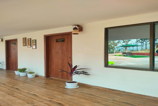 Hiyas Hotel and Resort