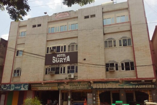 Hotel Surya