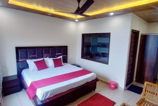 Shimla Valley Rooms N Restaurants