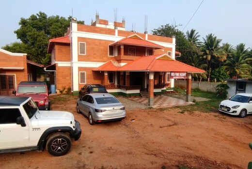 Red Fort Resort