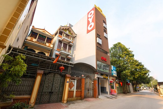 OYO 930 Thang Long Hotel