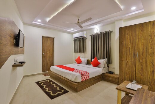Hotel The S.G