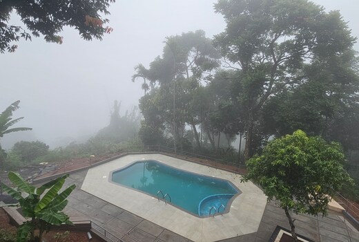 Sunvalley Munnar Budget Stays with Pool