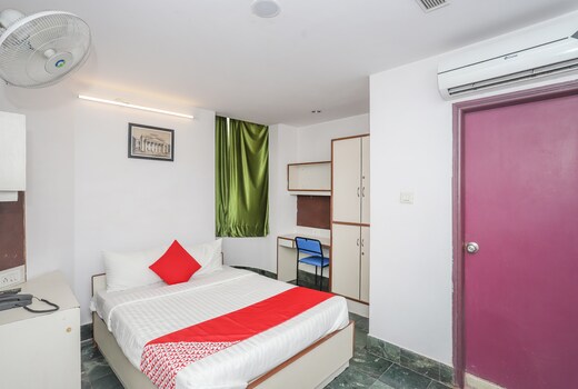 Hotel O Townhall
