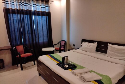 SilverStay Inn