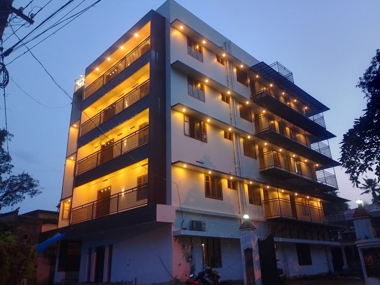 BLANCO AIRPORT SUITE