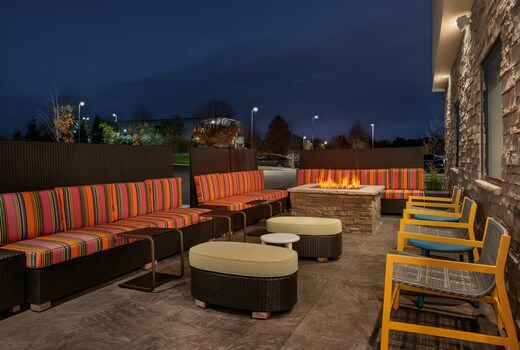 Home2 Suites by Hilton Warminster Horsham