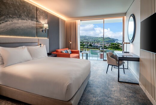 DoubleTree by Hilton Lagoa Azores
