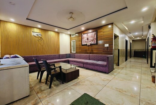 Hotel Jainam Palace