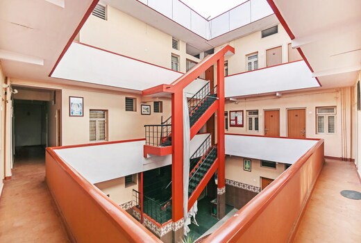 Sri Kumara Lodge