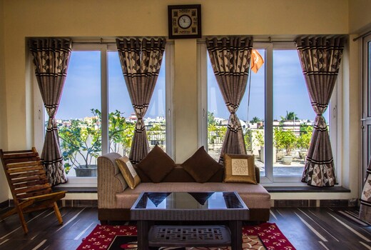 Cosy Suite Birdsong Home