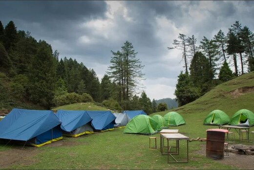 MOUNTY Lake Meadows Camp