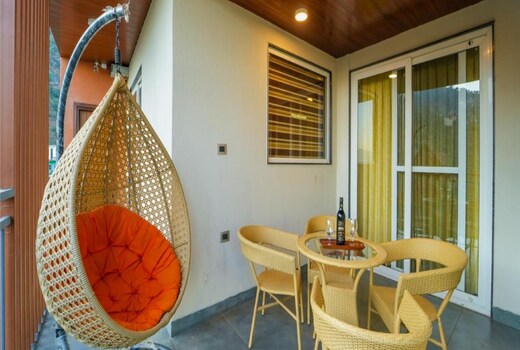 Skylight bnb 3 BHK Shimla