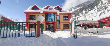 Albahar Hotel