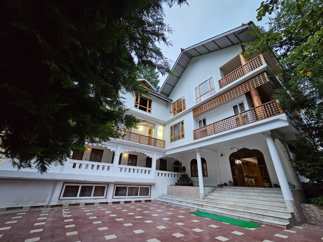 Ziro Valley Resorts