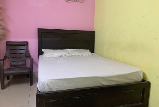 AMARAVATHI LODGE