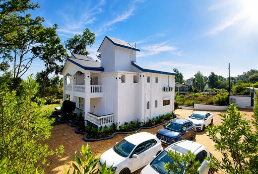 Sapphire Moonlight Villa