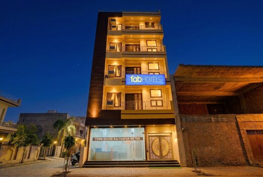 FabHotel Metro Inn