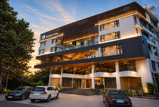 Hotel Radiant Vista