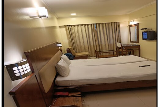 Hotel Vrundavan, Ranjangaon