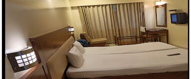 Hotel Vrundavan, Ranjangaon