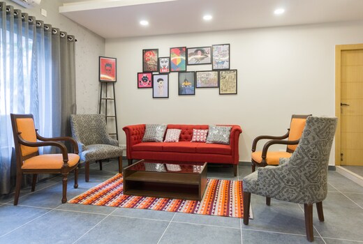 HandMade Homes Chic South Calcutta Serviced HOME
