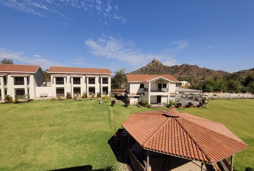 Vanraji Resort