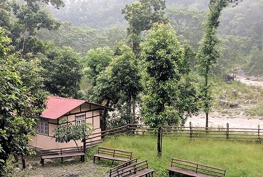 Mozaulay River Retreat