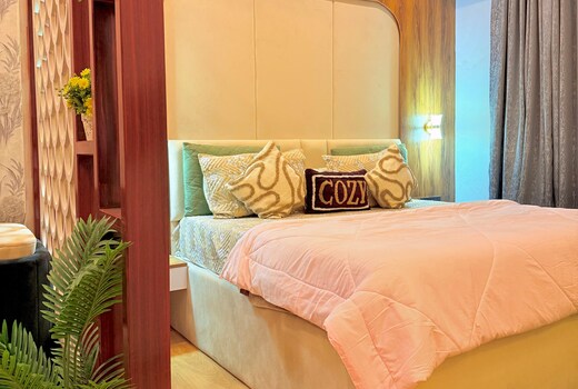 CozyCup Studio | 55 inch TV | Free parking