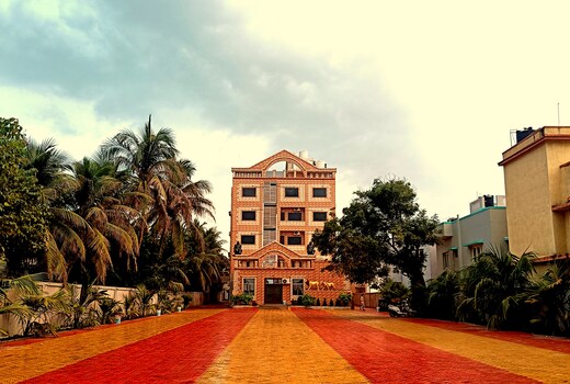 Hotel Dev Inn