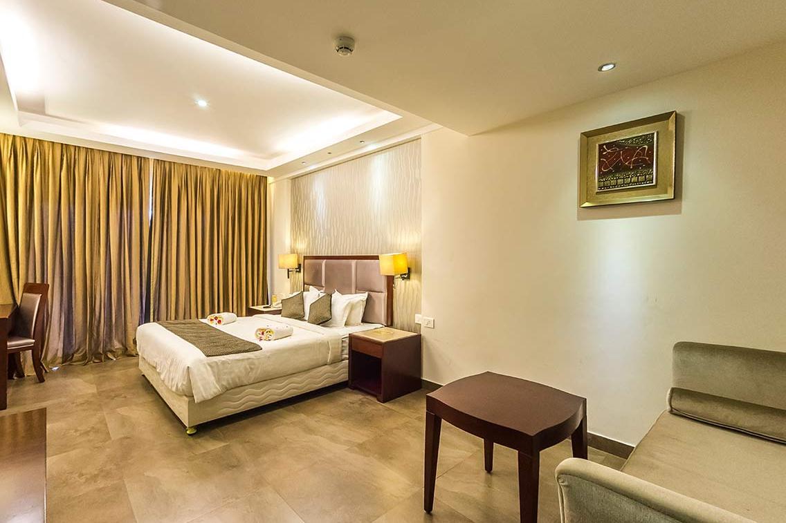 Paravoor Galaxy Hotels
