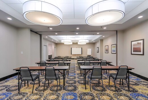 Best Western Plus Hanes Mall Hotel