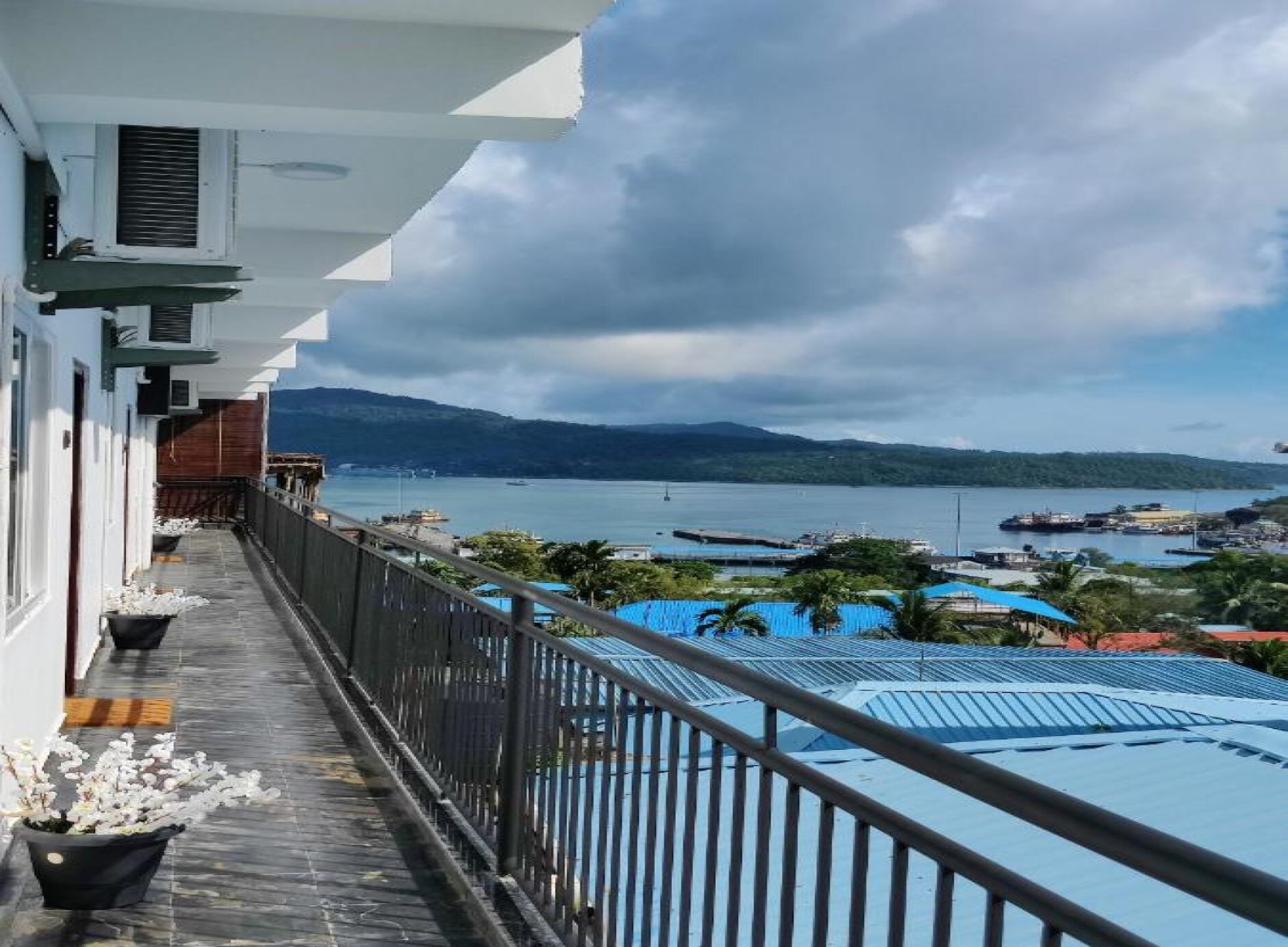 Island Cliff Bed & Breakfast