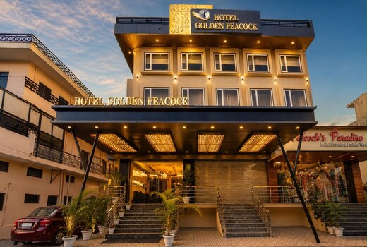 Hotel Golden Peacock - 5min From Har Ki Pauri