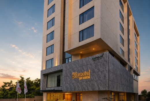 Biznotel by Pride Motera
