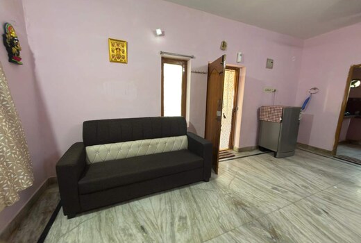 Babitha HomeStay